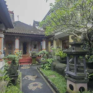 jepun-bali-ubud-homestay.ubudhotelsnow.com/